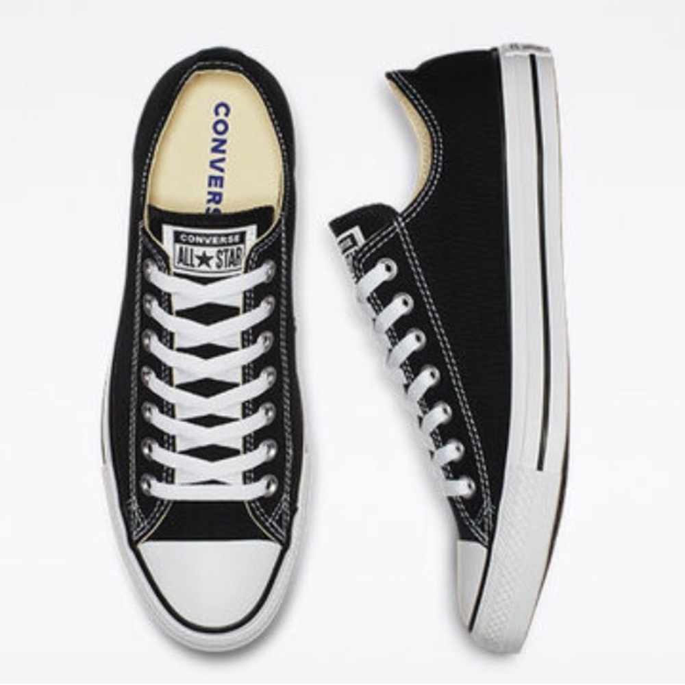Classic Converse Chucks NWOT